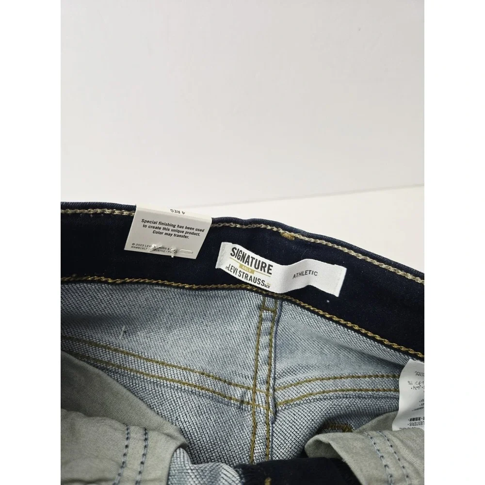 Levi Strauss‎ Boys Athletic Jeans sz 4 regular NWT